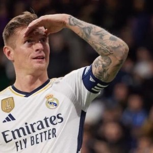 华体会体育-克罗斯宣布退役太突然，皇马队内他只提前告诉魔笛