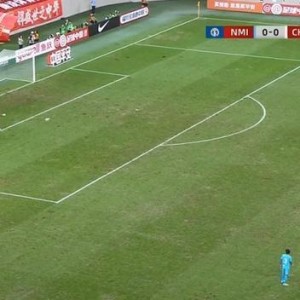 真不怪人联想...记者：U22表现跟训练里接近，快20分钟了还不进球