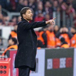 华体会官网-带队打出执教生涯代表作 龙哥已预定名帅之位？